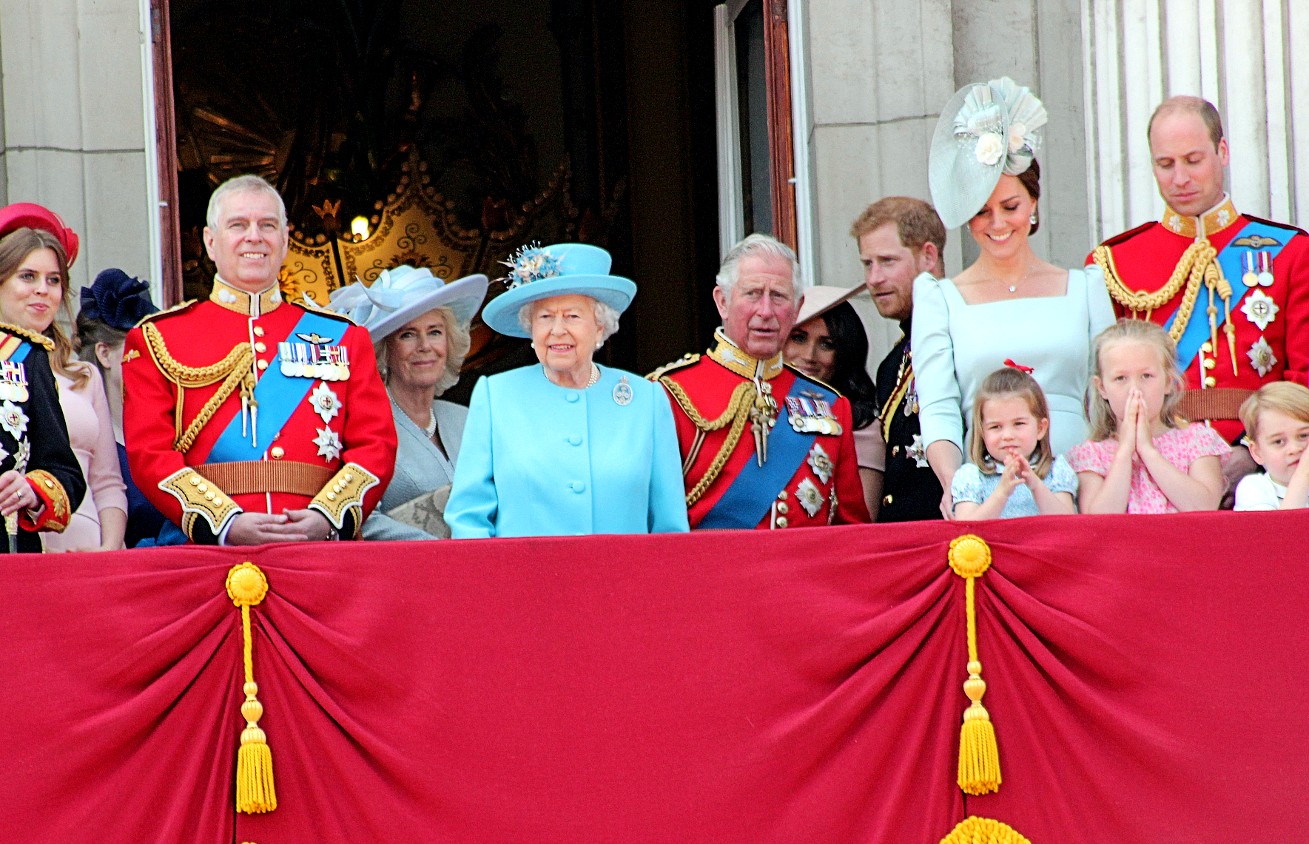 The Royal family tour: a begrudging reminder that Canada’s stuck with the monarchy
